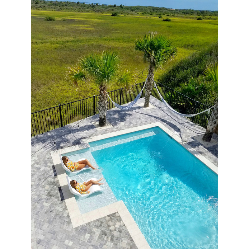 Ledge Lounger Signature Chair In Pool Chair (2), White