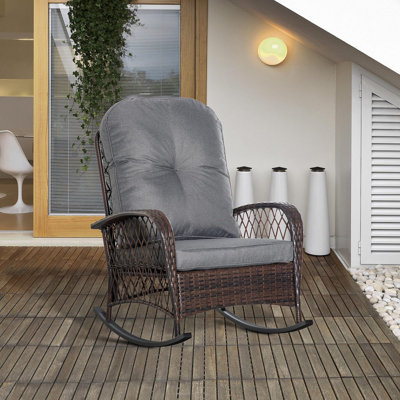 Chaise berçante en osier pour l'extérieur Outsunny