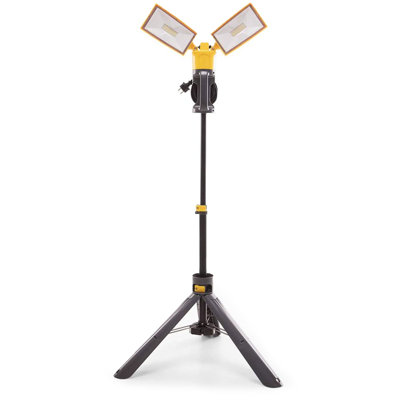 38 Watt LED Flood Light