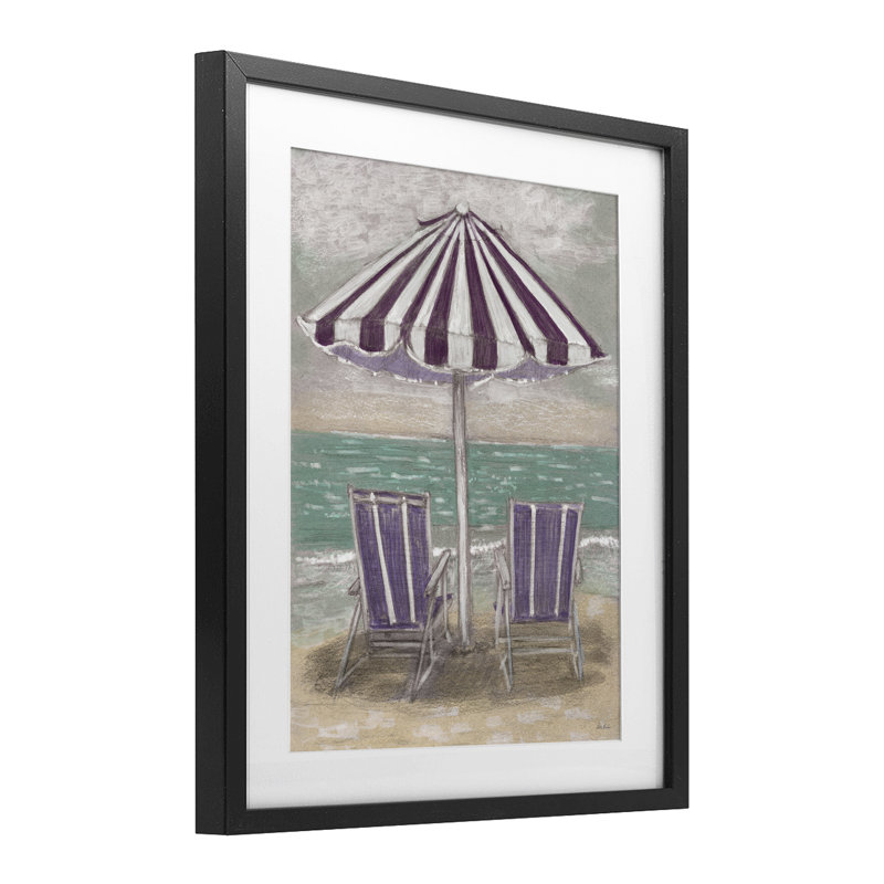 «Umbrella & Chairs on Beach», reproduction encadrée sous verre, conception de Patti Bishop, H 21 po x l 17 po