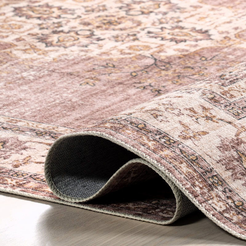 Guendi Oriental Machine Woven Polyester Area Rug in Brown, Rectangle 5' x 8'