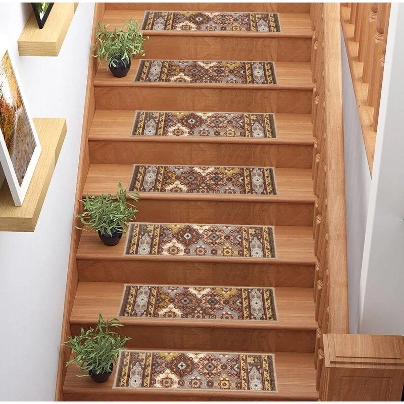 Tapis d'escalier taupe Aberdale Bakhtiari, Rectangle 31,5 po x 7,5 po