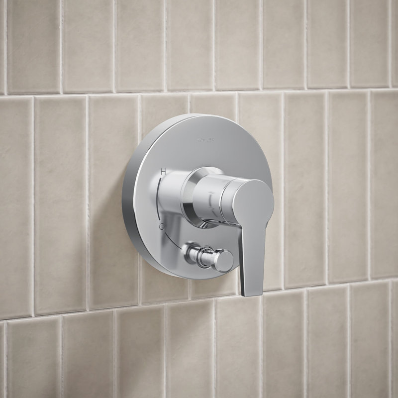 Ensemble de garniture de douche Pitch Rite-Temp avec inverseur à bouton-poussoir 1,75 gal / min, Chrome poli