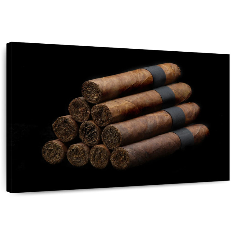 Senne Robusto Cigar Pyramid, 16" H x 24" W