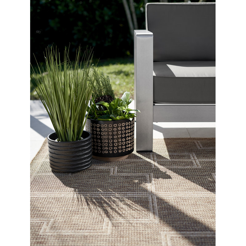 Ava Moroccan Indoor / Outdoor Rug, Rectangle 3'3" x 5'