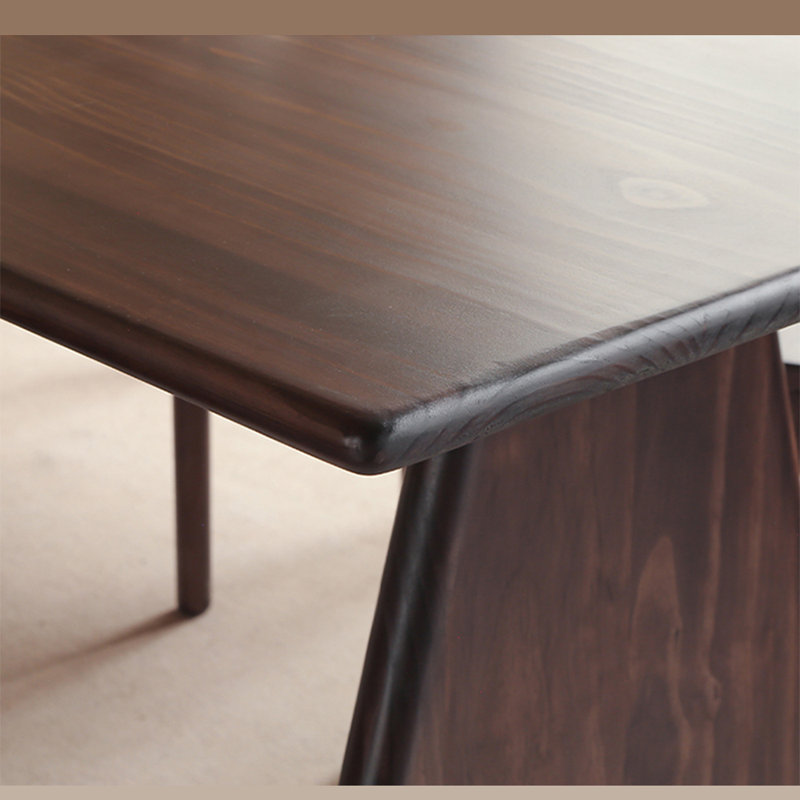 Une table de salle à manger rectangulaire en bois de frêne, H 29,53 po x L 78,74 po x l 31,5 po