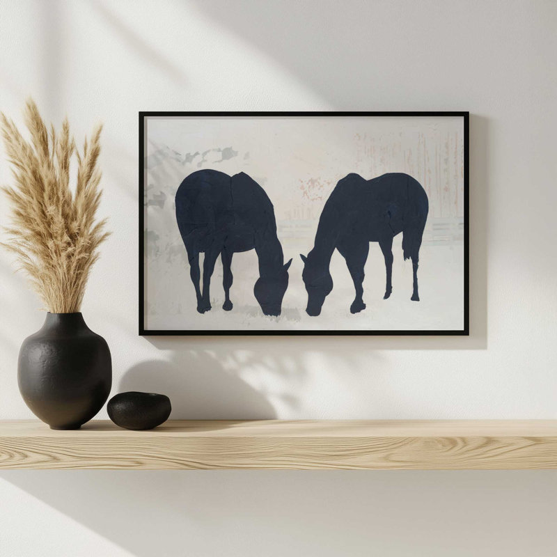 «Horse Silhouette II» par Michael Willett, reproduction d'art, Reproduction encadrée d'une seule photo sans pass, Doré