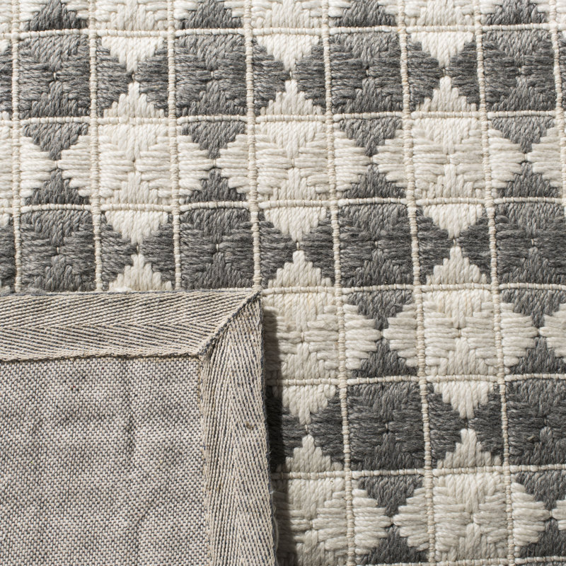 Eisenhauer Natura Hand Woven Performance Checkered Rug, Rectangle 3' x 5'