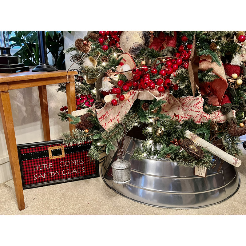 Hammered Silver Metal Christmas Tree Collar, 22.5"