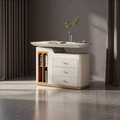 Petit bureau luxueux de style européen