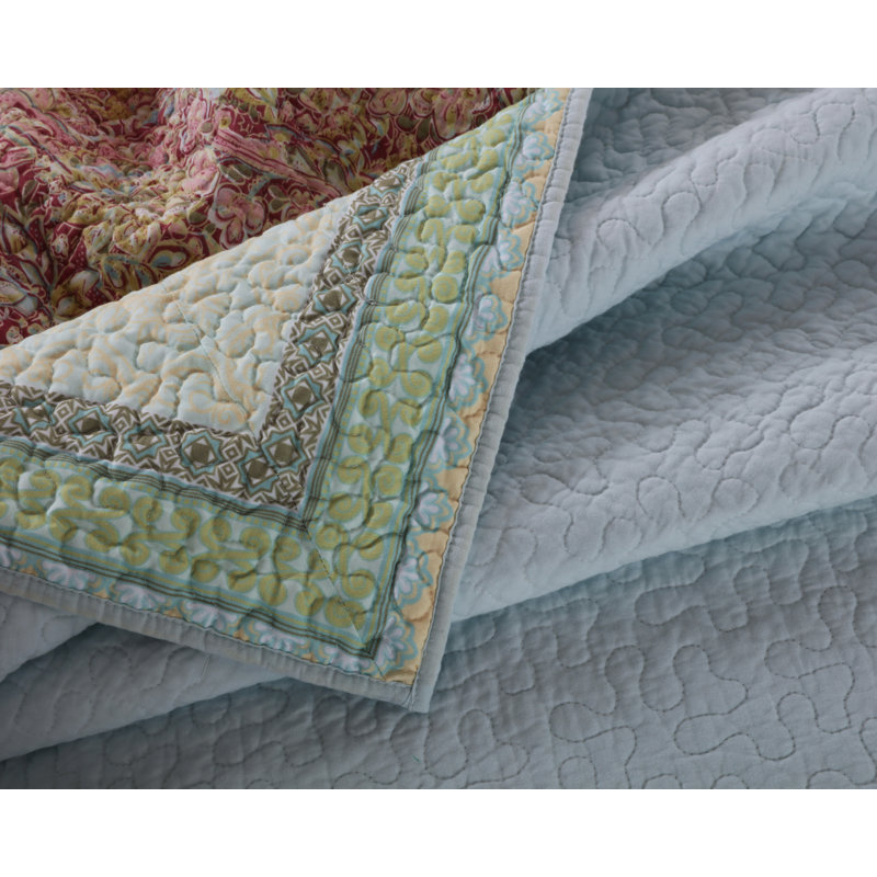 King Size Blue and Multicolor Microfiber Reversible Quilt Set