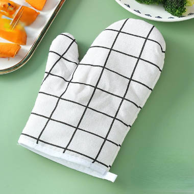 Umber Rea Cotton Blend Oven Mitt Set