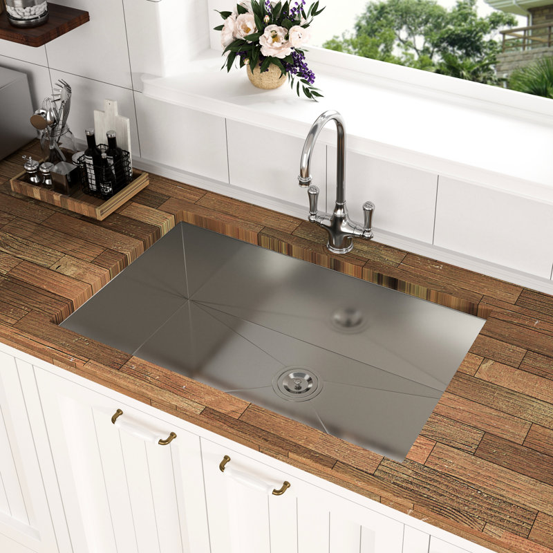 Lavabo de cuisine 33 po - encastré en acier inoxydable avec intérieur et insonorisation 33 po x 19 po x 9 po Conception facile d'entretien