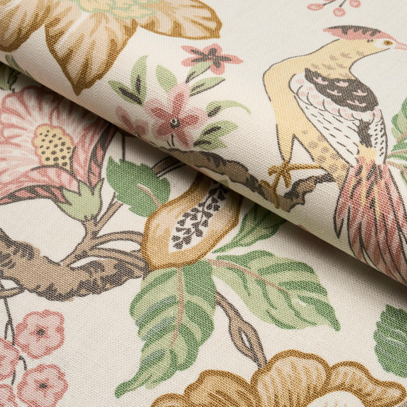 Schumacher X Timothy Corrigan Huntington Gardens Fabric, Pétale