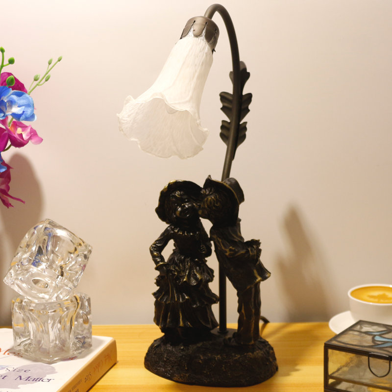 Amarillo Resin Desk Lamp, White Alabaster