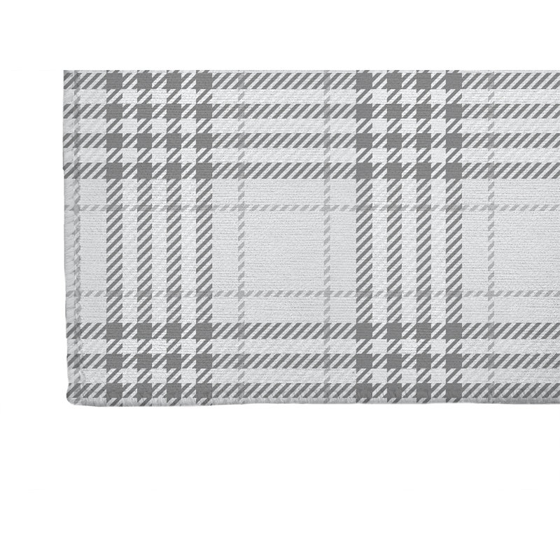 Christopher Plaid Non-Slip Outdoor Rug, Rectangle 2' x 3'