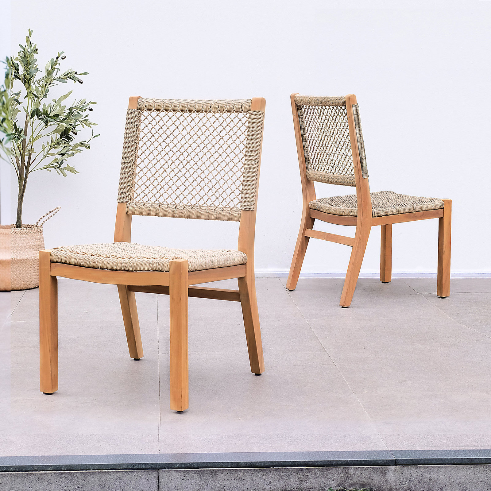 Seras Teak Patio Dining Set