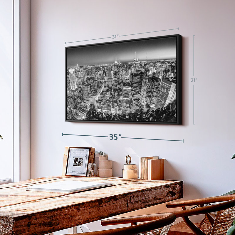 "Manhattan en art mural monochrome"