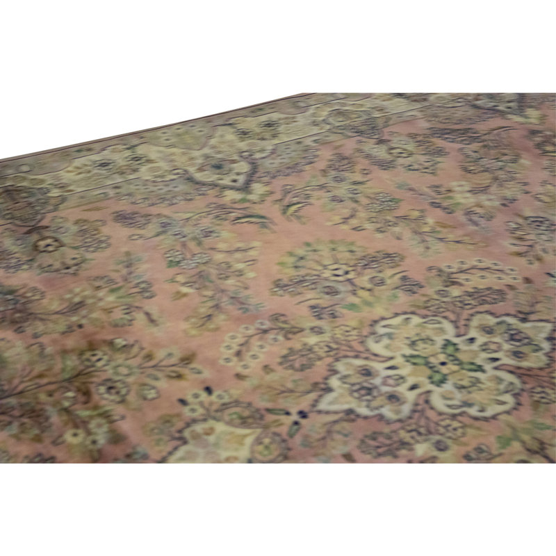 Hand Knotted Wool Area Rug in Rose And Ivory