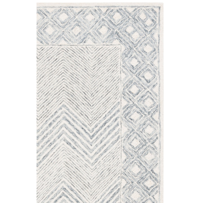 Kestyn Hand Tufted Wool/Cotton Chevron Rug in Gray/Ivory, Rectangle 3' x 5'