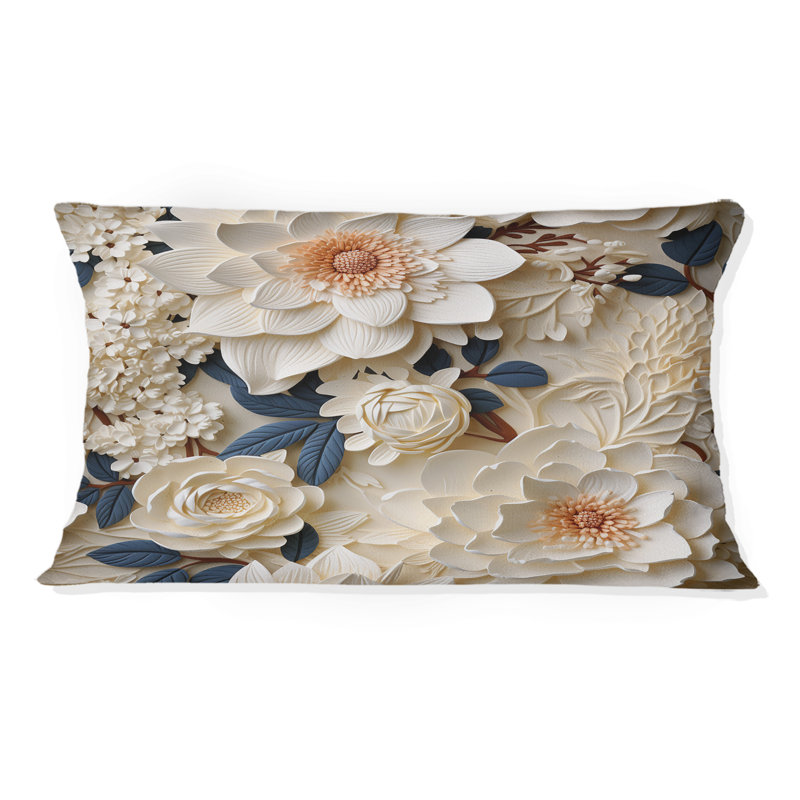 Coussin à imprimé floral crème Lace Botanics III