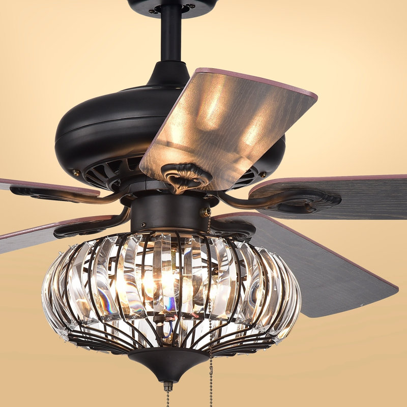 Ventilateur de plafond standard à 5 pales de 52 po avec ensemble d'éclairage inclus Hythe