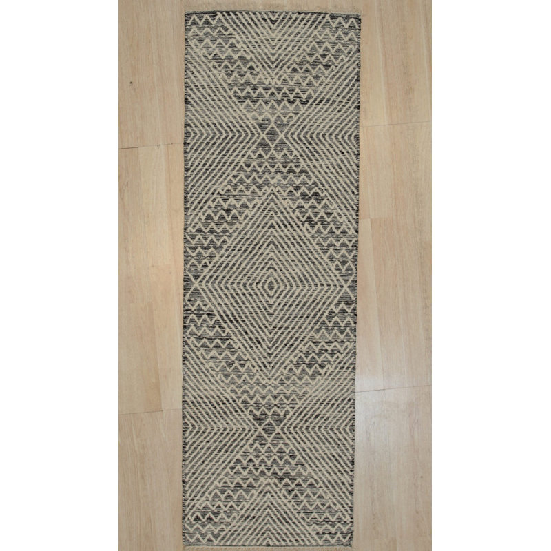 Black Handwoven Wool Stacked Chevron Diamonds Geometric Modern Contemporary Carpet Rug, 8' x 10'