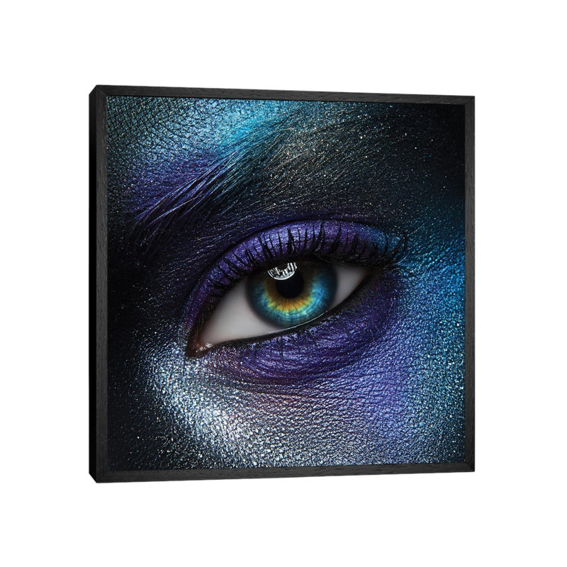 Macro Beauty 1 Piece Wall Art on Canvas, 66.04cm H x 66.04cm W x 3.81cm D, Black Floater Framed