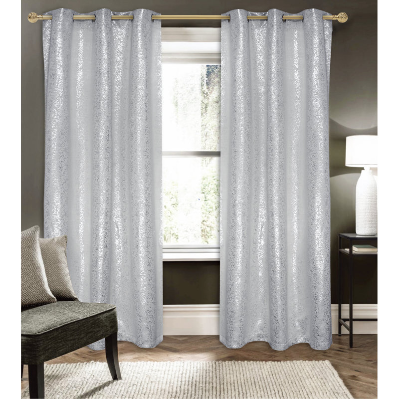 Rideau occultant en polyester Tampere, L 54 po x L 90 po, Argent