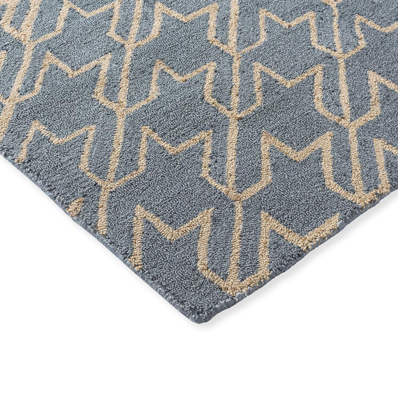 Houndstooth Area Rug in Washed Blue/Beige, Rectangle 4'7" x 6'7"
