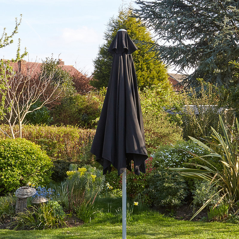 Gozo Aluminium 2.7m Crank and Tilt Parasol, Black
