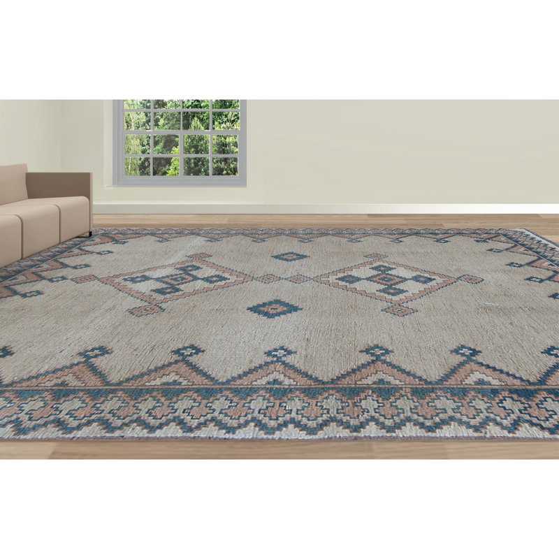 Hand-Knotted High-Quality Beige and Gray Area Rug