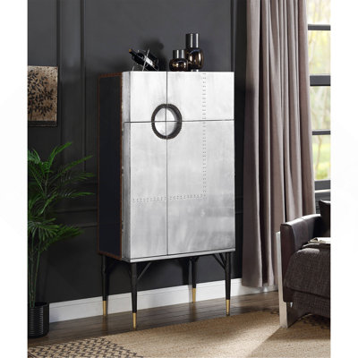Armoire à vin en cuir et aluminium
