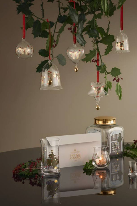 Ornaments & Tree Décor