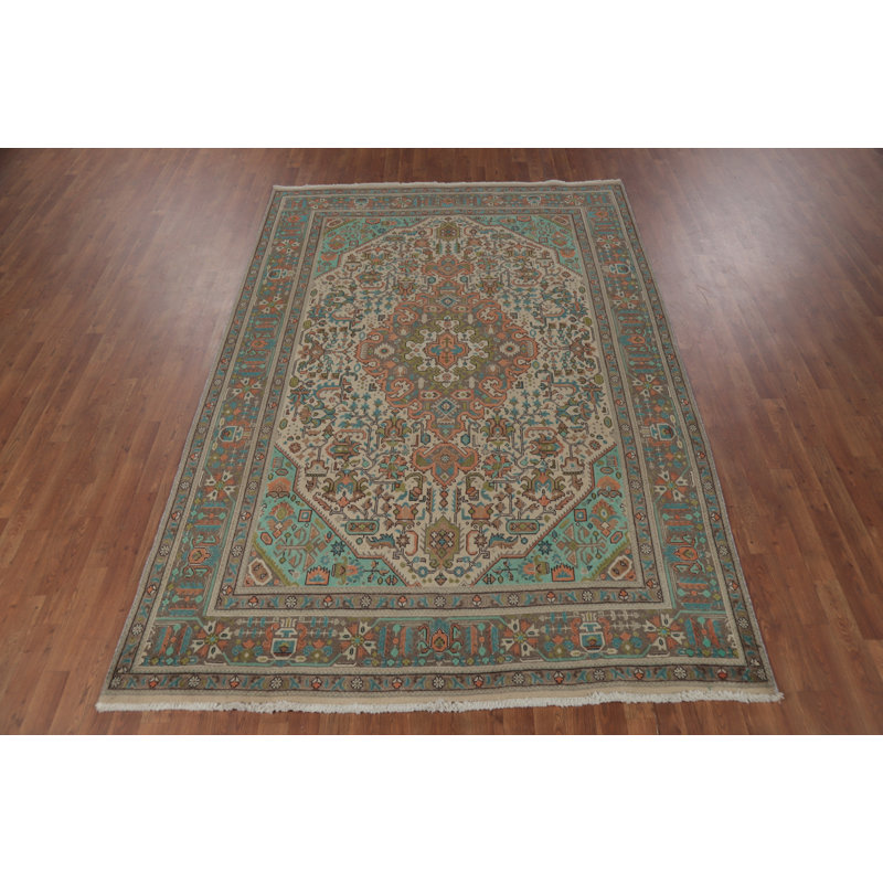 Tapis traditionnel en laine 6 x 9