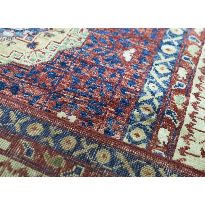 Aryana Wool Oriental Area Rug in Beige/Rose/Blue