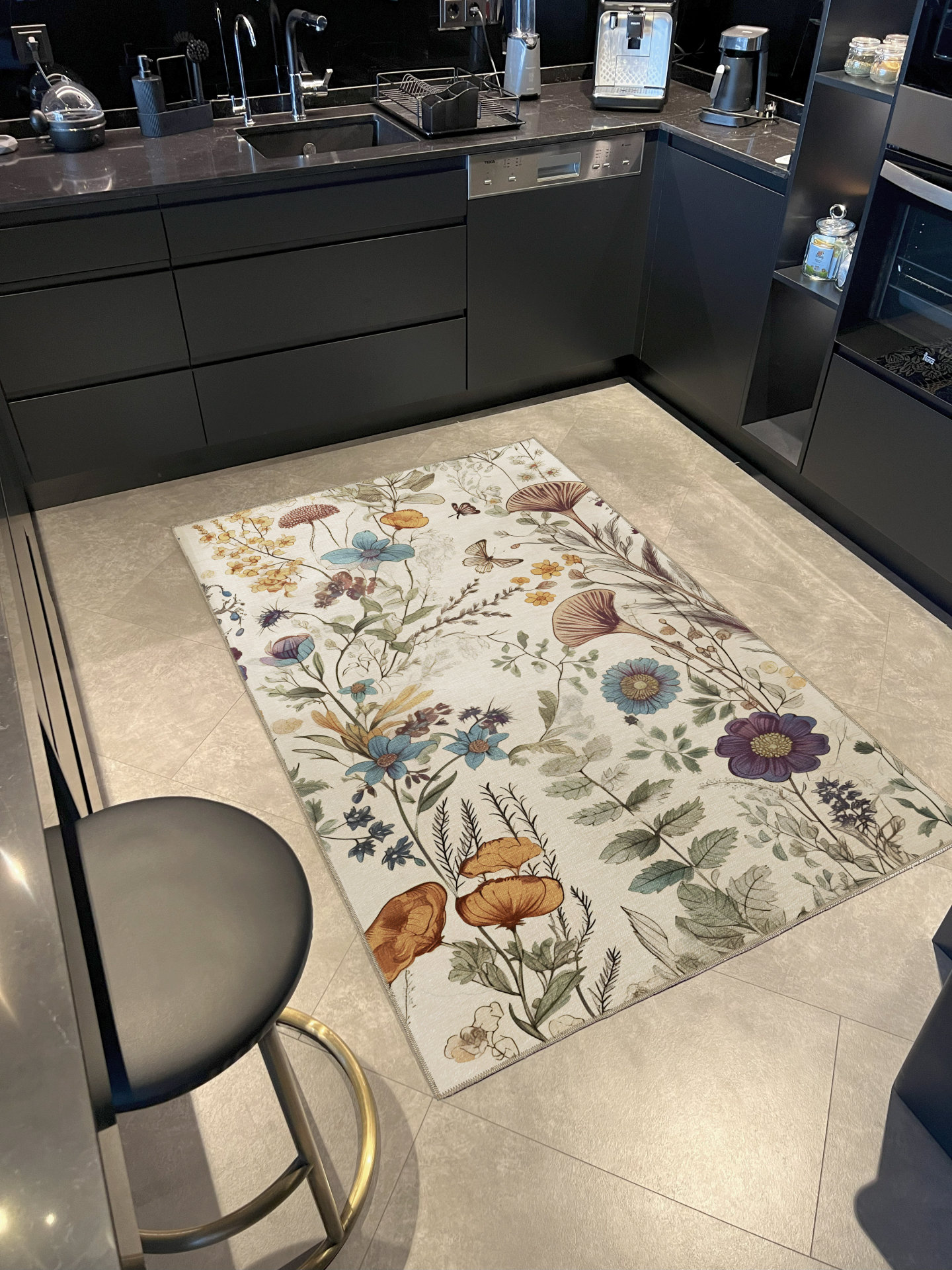 Dakota Fields Nature-Themed Multi-Colored Flower Leaf Patterned ...