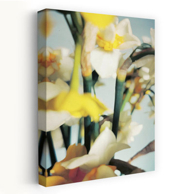 Art contemporain avec art floral