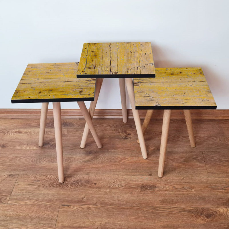 Ensemble de tables gigognes modernes (3 pièces), jaune et brun, 13,8 po x 20,5 po x 13,8 po | 100% panneau de fibres à densité moyenne avec pieds en bois de hêtre, épaisseur: 0,7 pouce | Conception élégante et polyvalente pour le salon, le bureau et plus encore