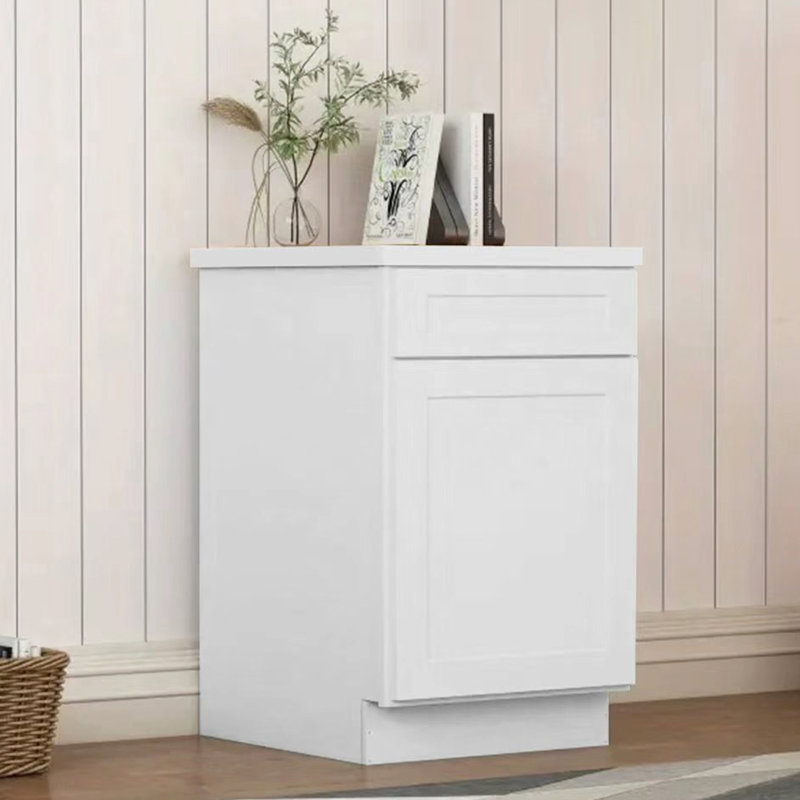 Armoire blanche Shaker