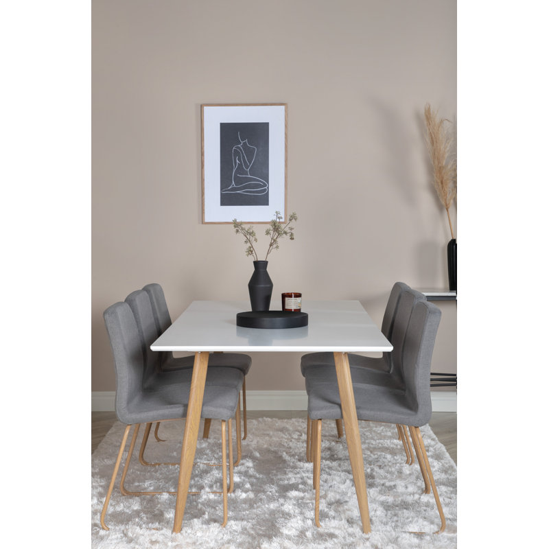 Braun 6 - Person Dining Set