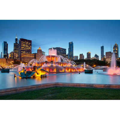 " Buckingham Fountain " by Rudybalasko