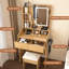 Table de coiffeuse avec miroir à DEL, prise de courant et support pour sèche-cheveux - espace pour la chambre à coucher, éclairage réglable moderne à 3 niveaux avec rangement intelligent, douille, tabouret de conception compacte