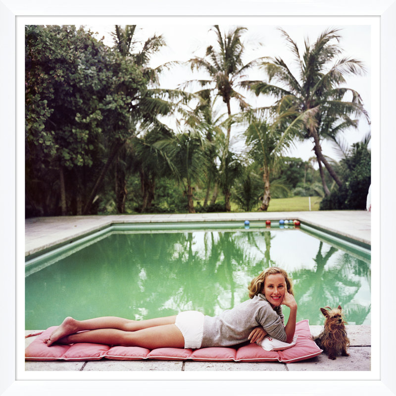 c par Slim Aarons - photographie, H 36 po x l 36 po x P 1,5 po, Cadre simple blanc