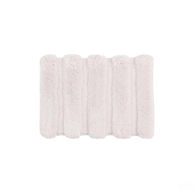 1 Rug Blush: 17"W x 24"L