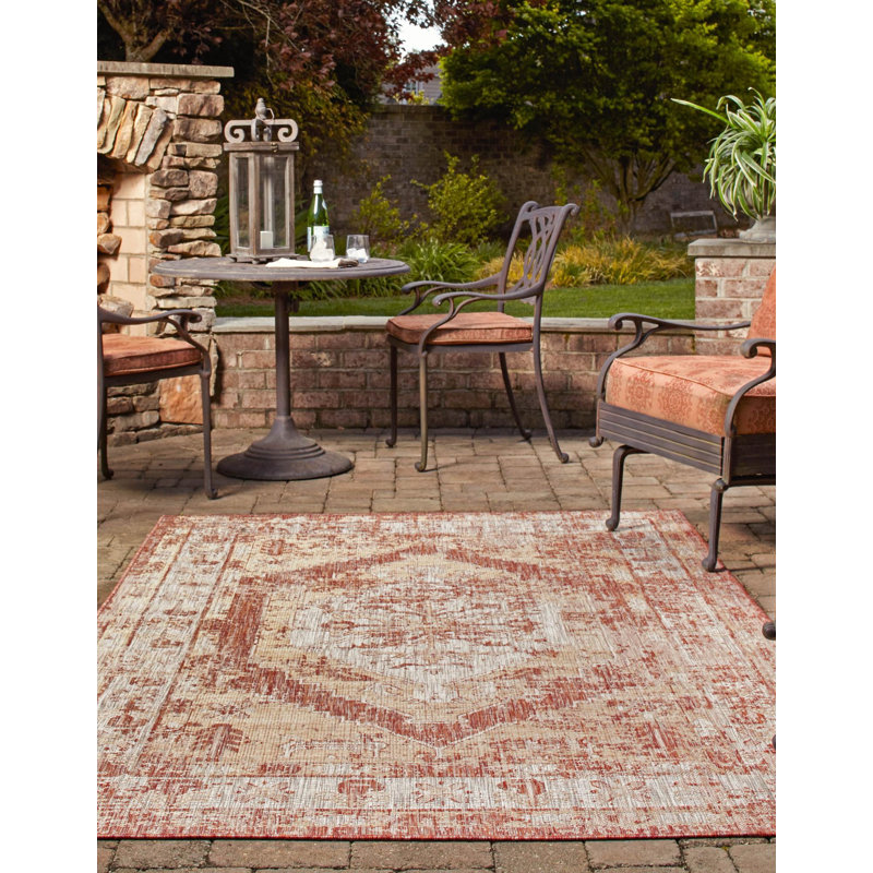 Susan Oriental Indoor / Outdoor Rug, Rectangle 7' x 10'