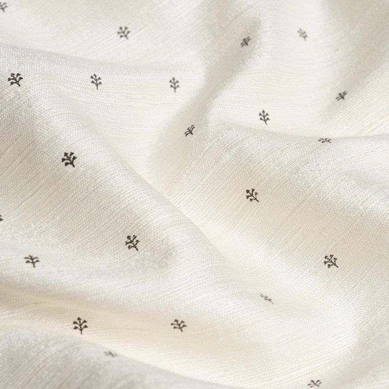 Tissu en soie Engelmann, Brun
