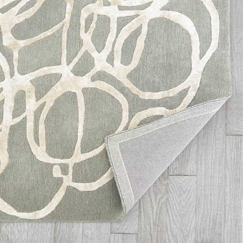 Abstract Area Rug in Gray, Rectangle 5' x 8'