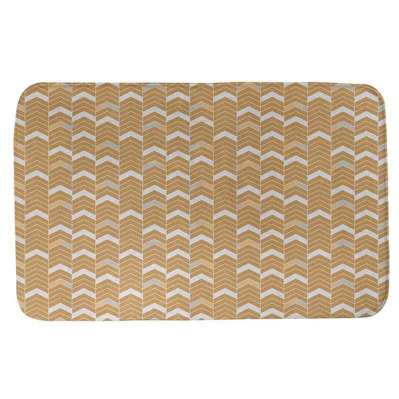 Tapis pour salle de bain lineed chevrons Stephenie, l 21 po x L 34 po, Orange / ivoire