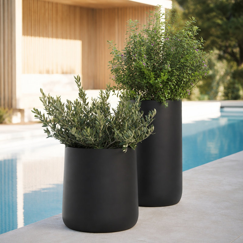Pot à fleurs Kico, Noir tricorne, H 23 po x l 15 po x P 15 po